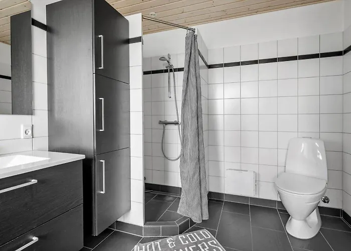 N330-karrebaeksminde-baekkene-224 *